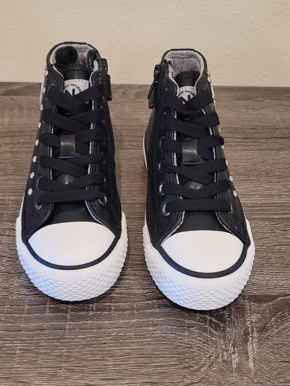 Naturino Leather Ylfas Sneakers High Top NWT - Picture 3 of 6